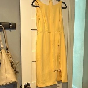 Beautiful Daffodil yellow lined dress! Self belt